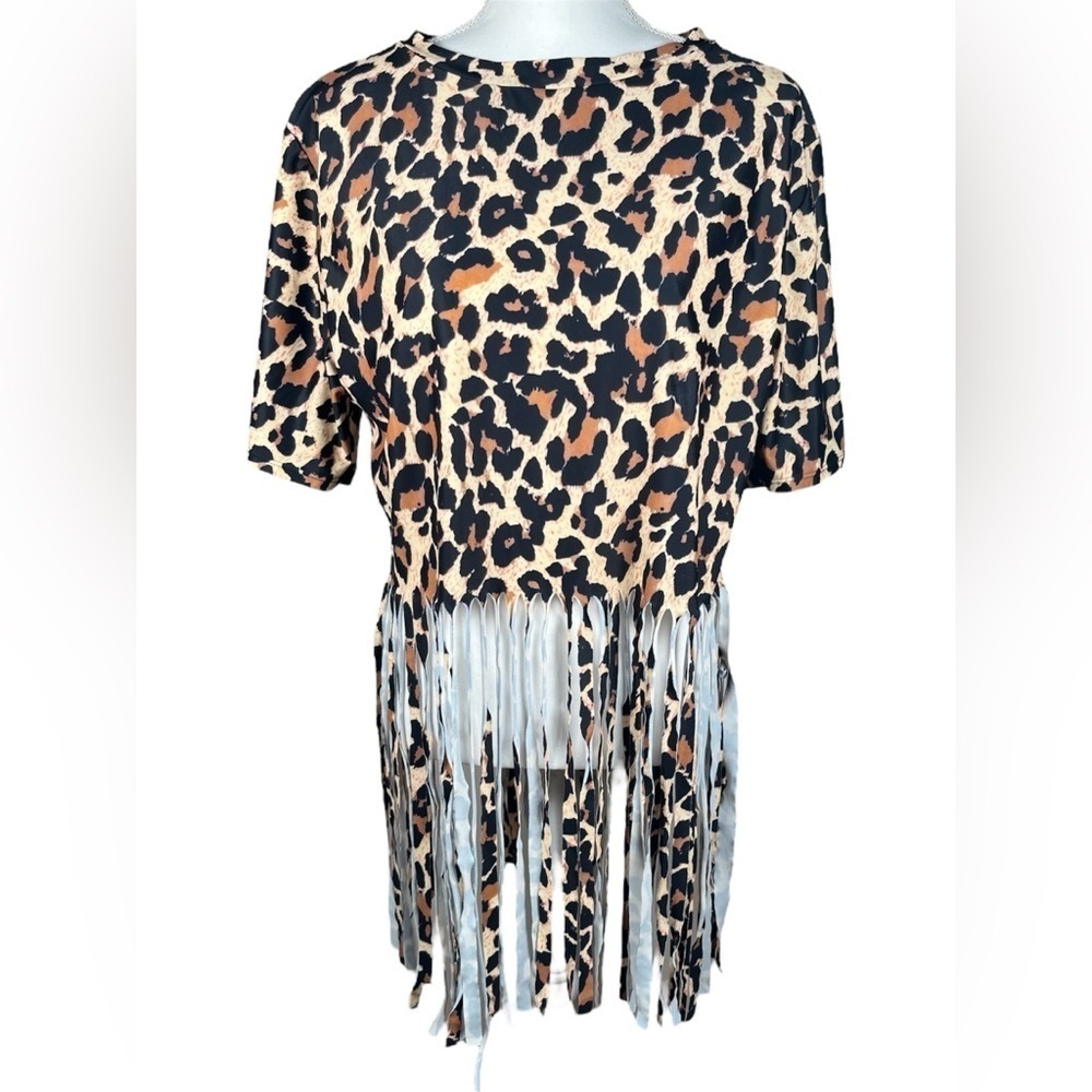 Leopard Print Fringe Top - Picture 4 of 9
